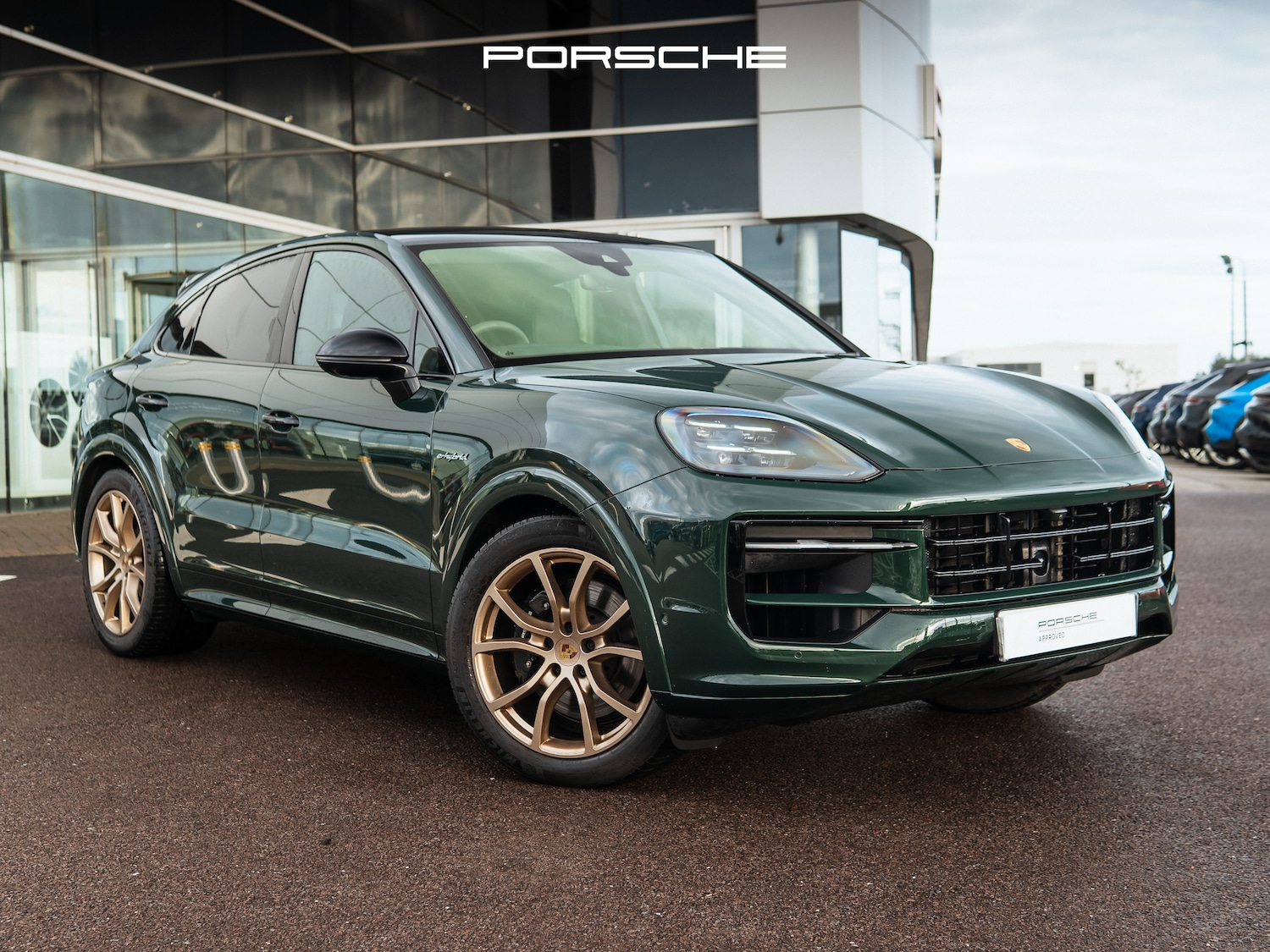 Used Porsche Cayenne 2024 for sale - 76546009: Photo 1