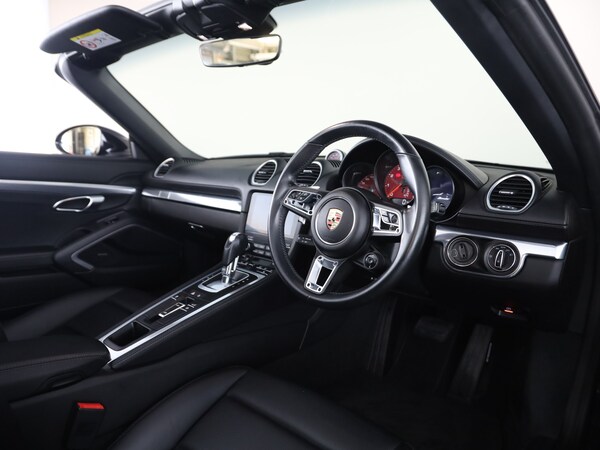 Used Porsche 718 Boxster 2024 for sale - 76197116: Photo 8