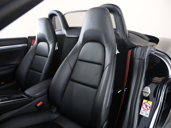 Used Porsche 718 Boxster 2024 for sale - 76197116: Photo 9