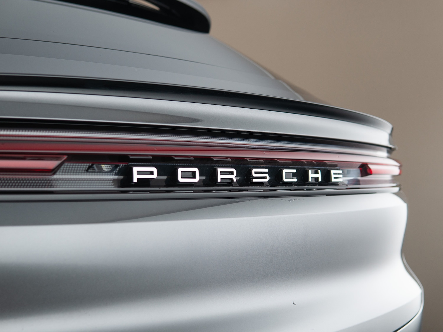 Used Porsche Cayenne 2024 for sale - 77026606: Photo 15