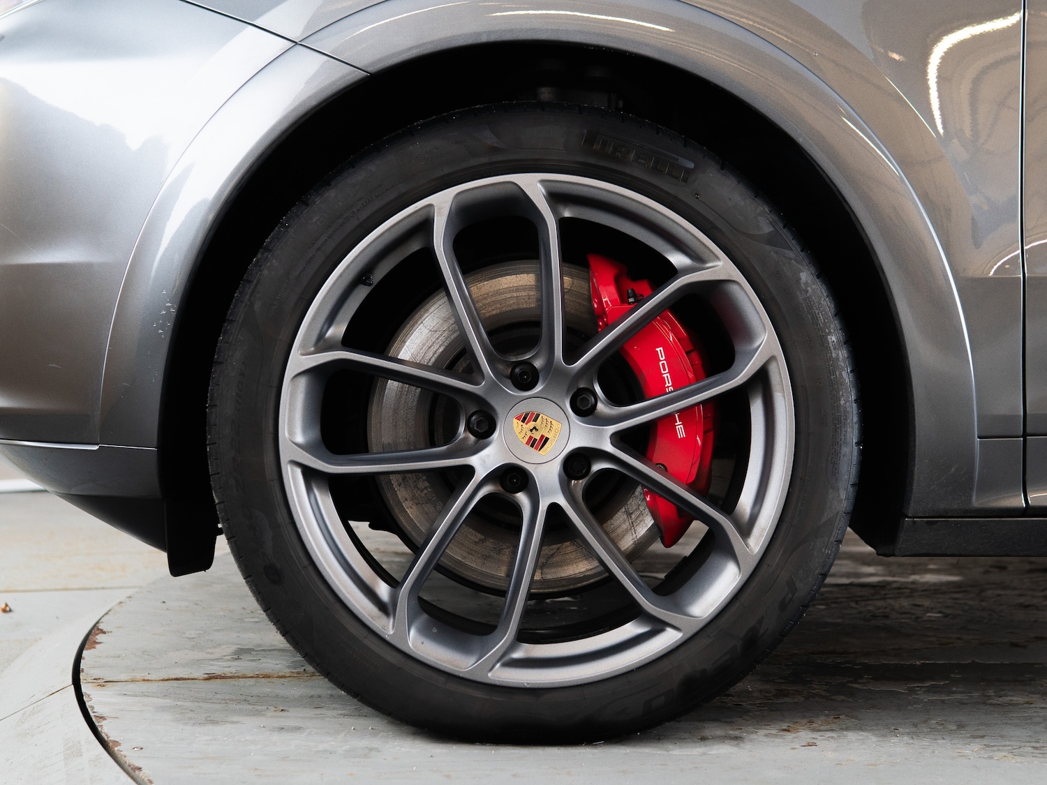 Used Porsche Cayenne 2024 for sale - 77026606: Photo 3