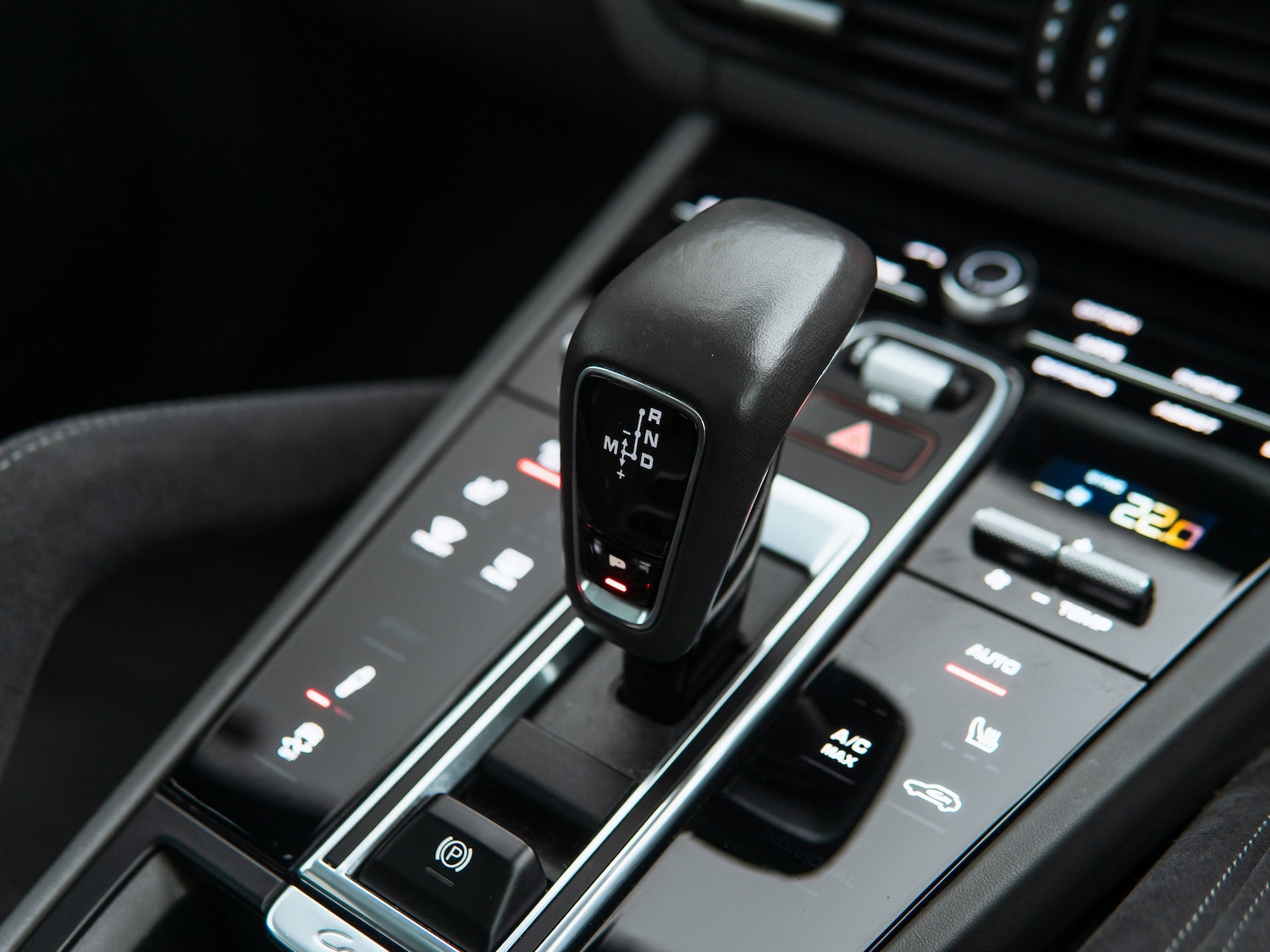 Used Porsche Cayenne 2020 for sale - 77506805: Photo 15