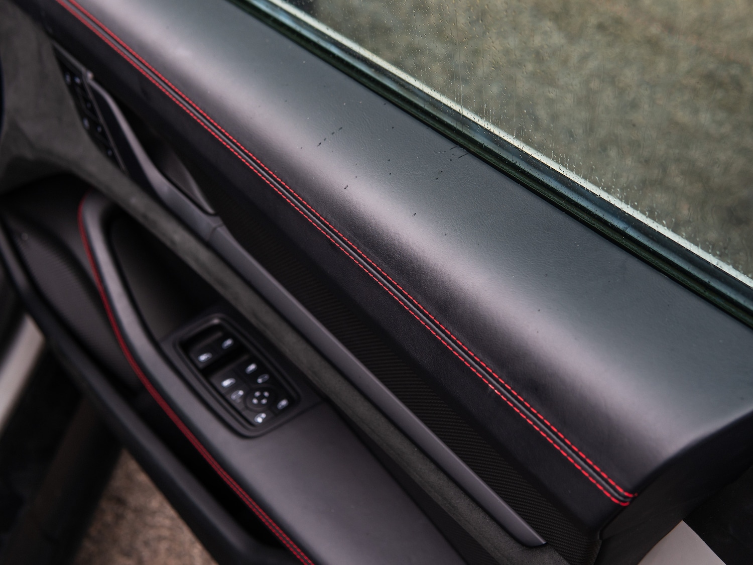 Used Porsche Taycan 2022 for sale - 78044912: Photo 12