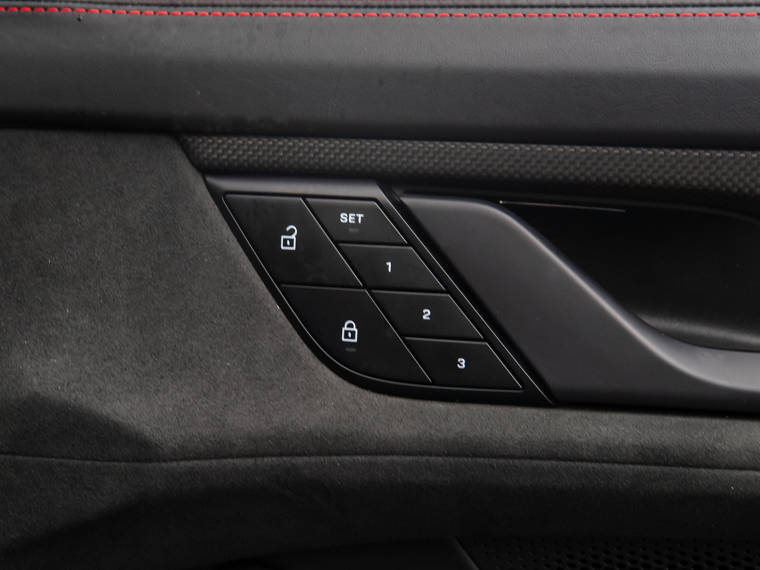 Used Porsche Taycan 2022 for sale - 78044912: Photo 22