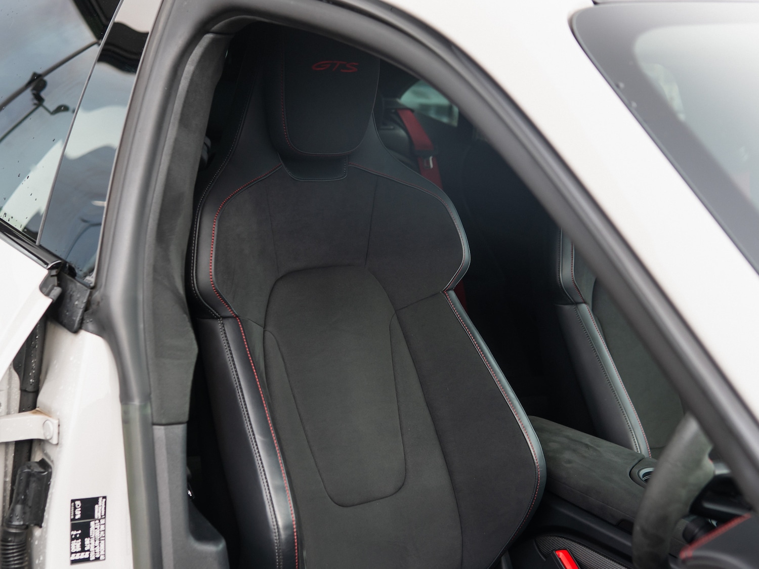 Used Porsche Taycan 2022 for sale - 78044912: Photo 36