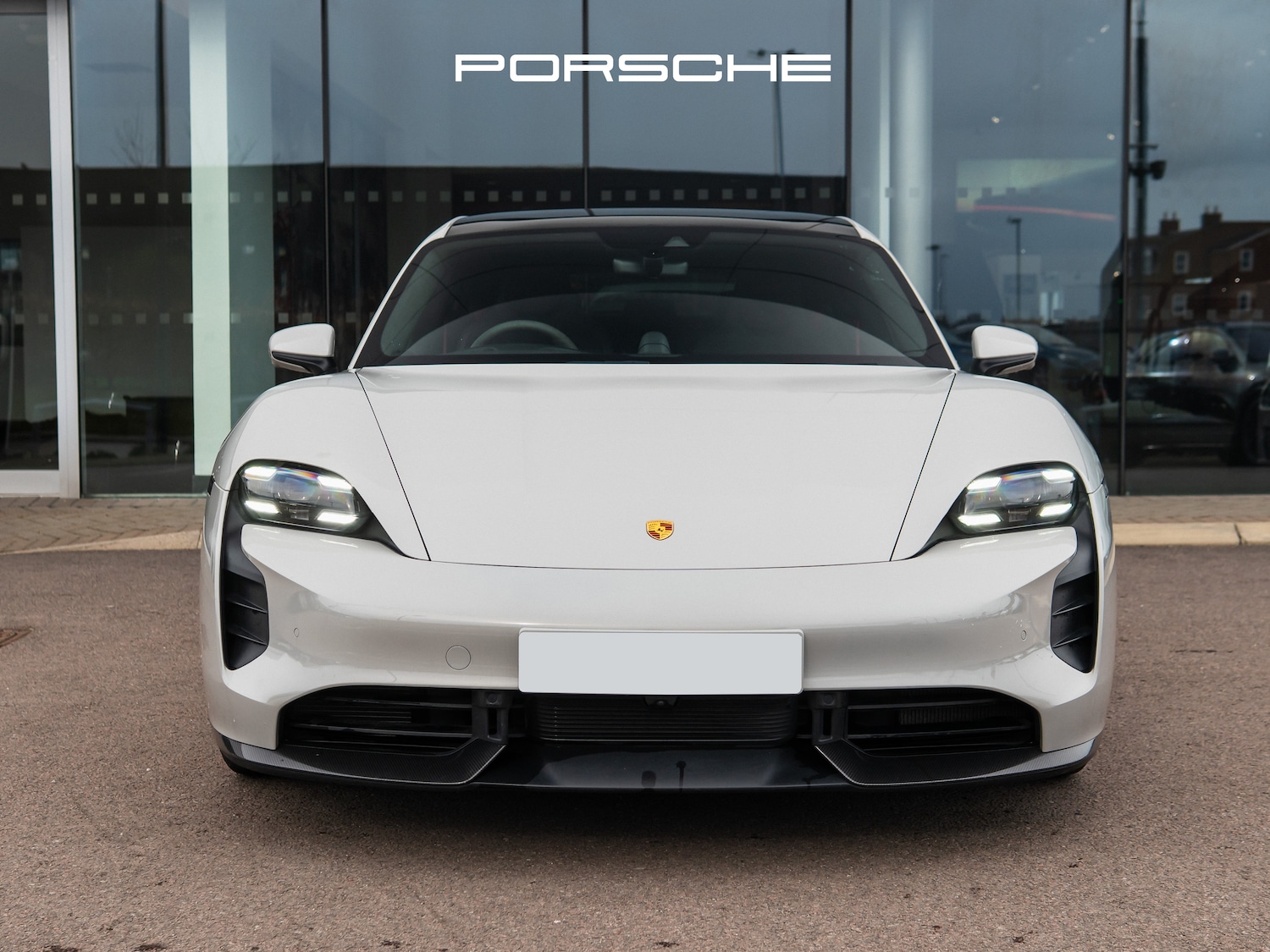 Used Porsche Taycan 2022 for sale - 78044912: Photo 4