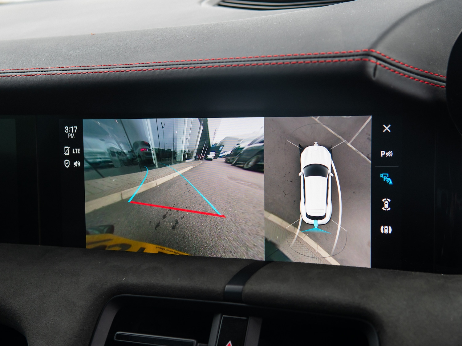 Used Porsche Taycan 2022 for sale - 78044912: Photo 40