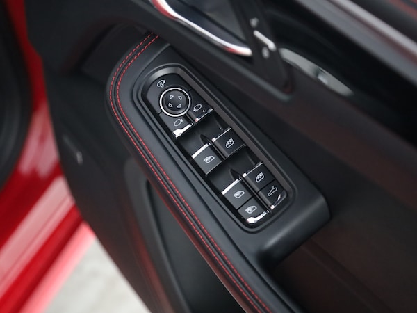 Used Porsche Macan 2017 for sale - 76038464: Photo 21
