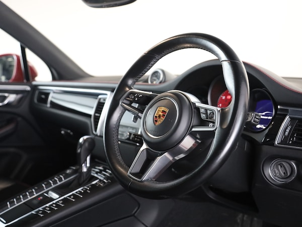 Used Porsche Macan 2017 for sale - 76038464: Photo 8