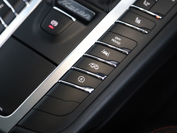 Used Porsche Macan 2017 for sale - 76038464: Photo 9