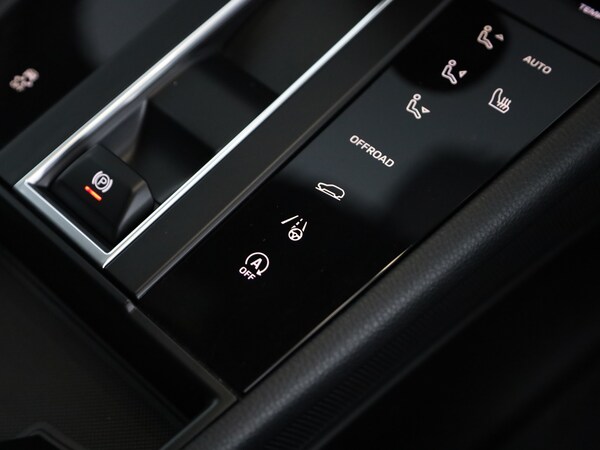Used Porsche Macan 2022 for sale - 75585868: Photo 12