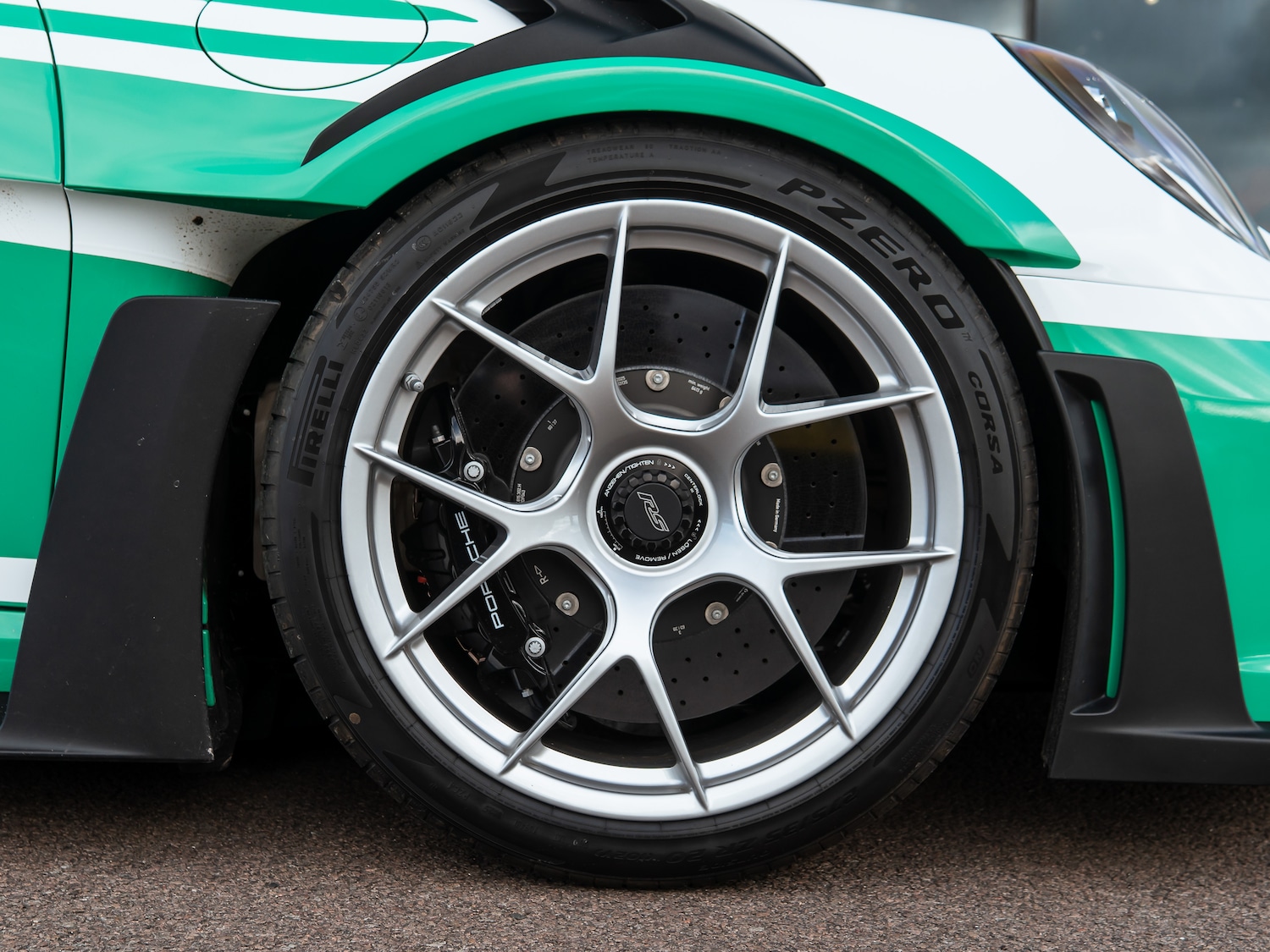 Used Porsche 911 2025 for sale - 77779578: Photo 3