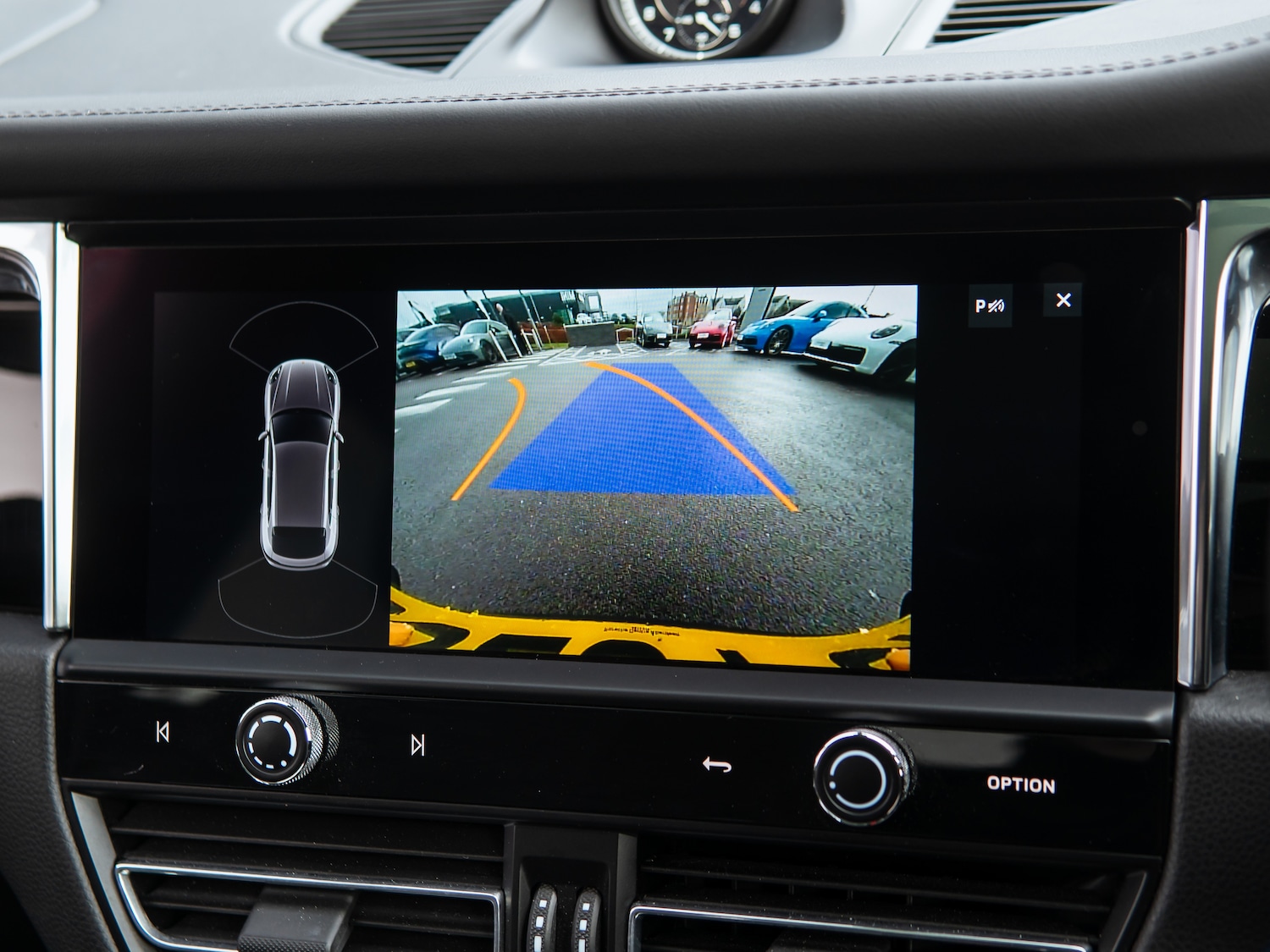 Used Porsche Macan 2025 for sale - 77620753: Photo 23