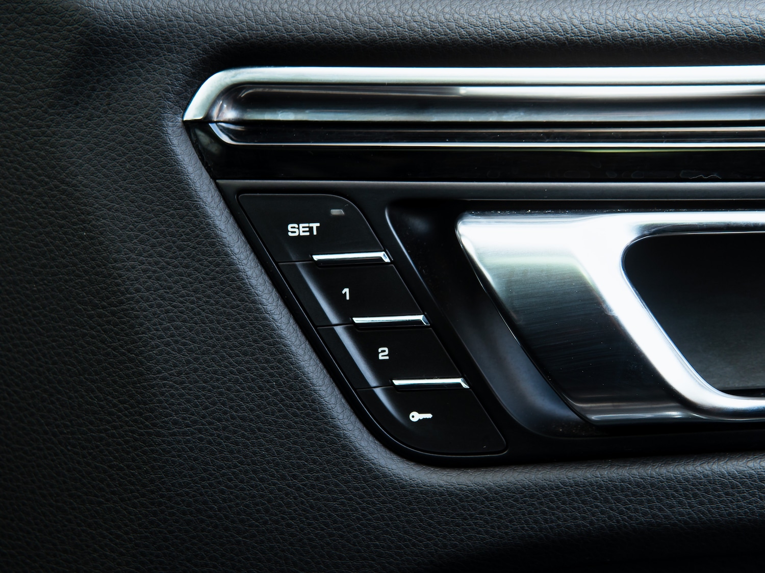 Used Porsche Macan 2025 for sale - 77620753: Photo 41