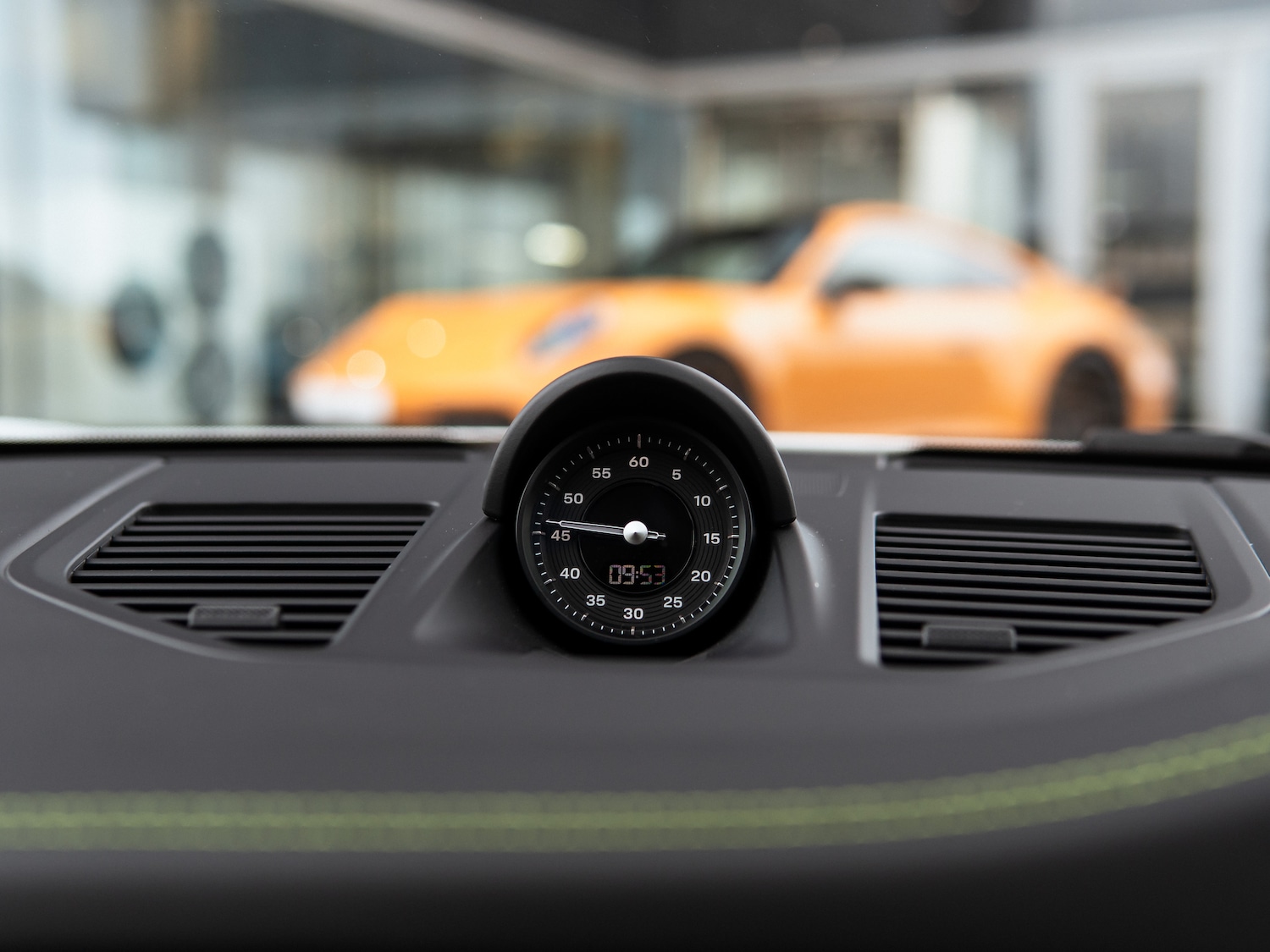 Used Porsche 911 2024 for sale - 76469143: Photo 10