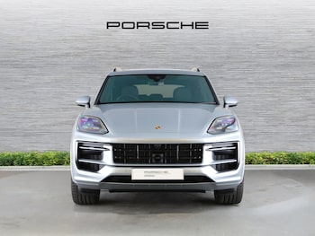 Used Porsche Cayenne 2025 for sale - 75488409: Photo