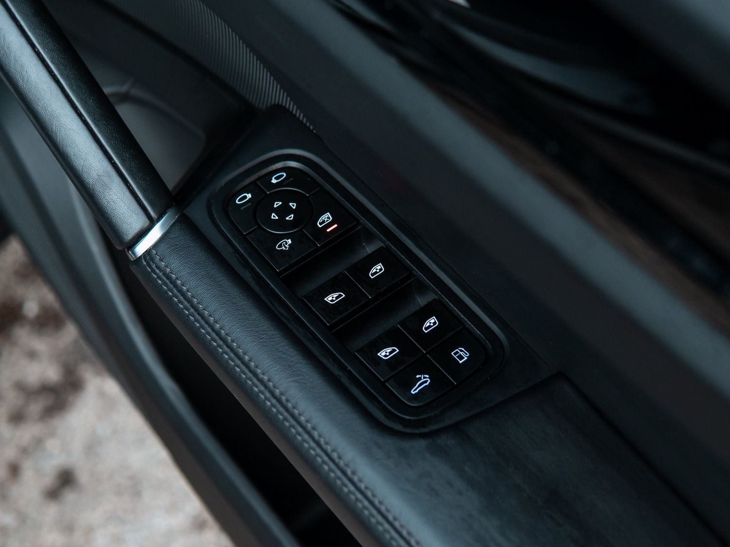 Used Porsche Cayenne 2023 for sale - 76557843: Photo 15