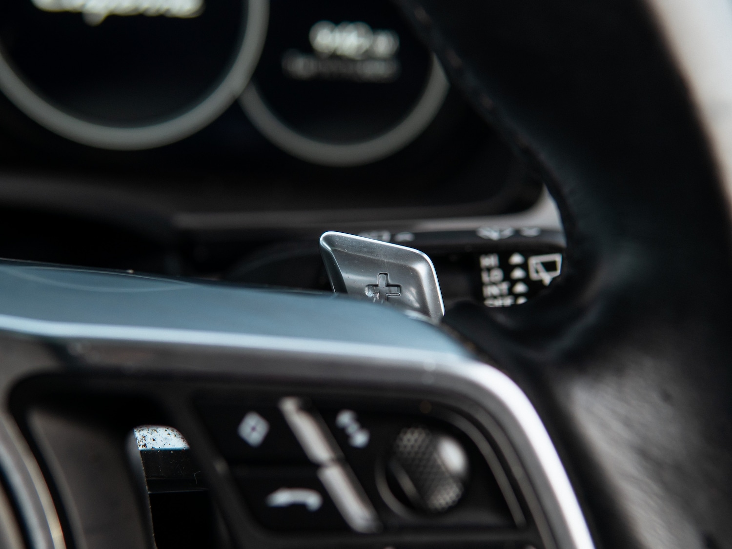 Used Porsche Cayenne 2023 for sale - 76557843: Photo 16