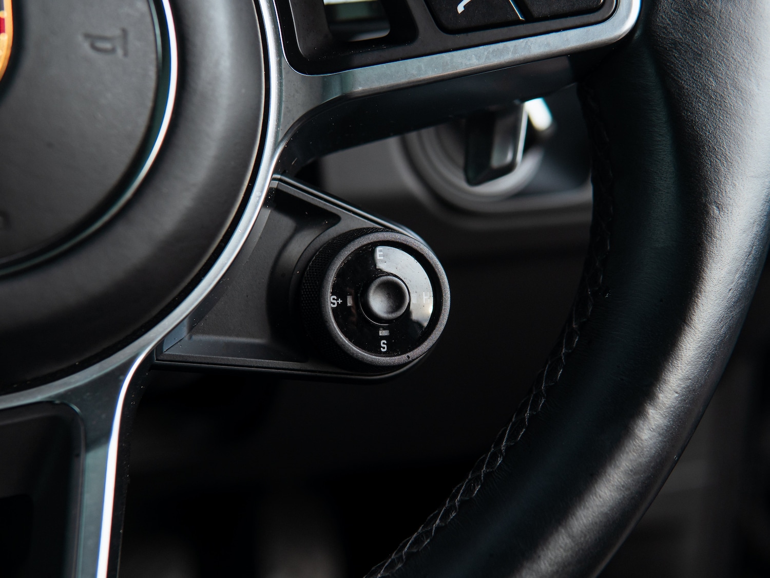 Used Porsche Cayenne 2023 for sale - 76557843: Photo 18