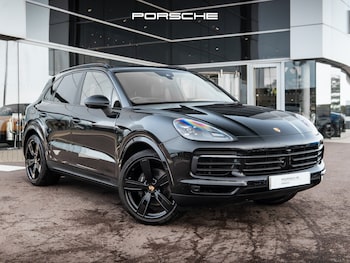 Used Porsche Cayenne 2023 for sale - 76557843: Photo