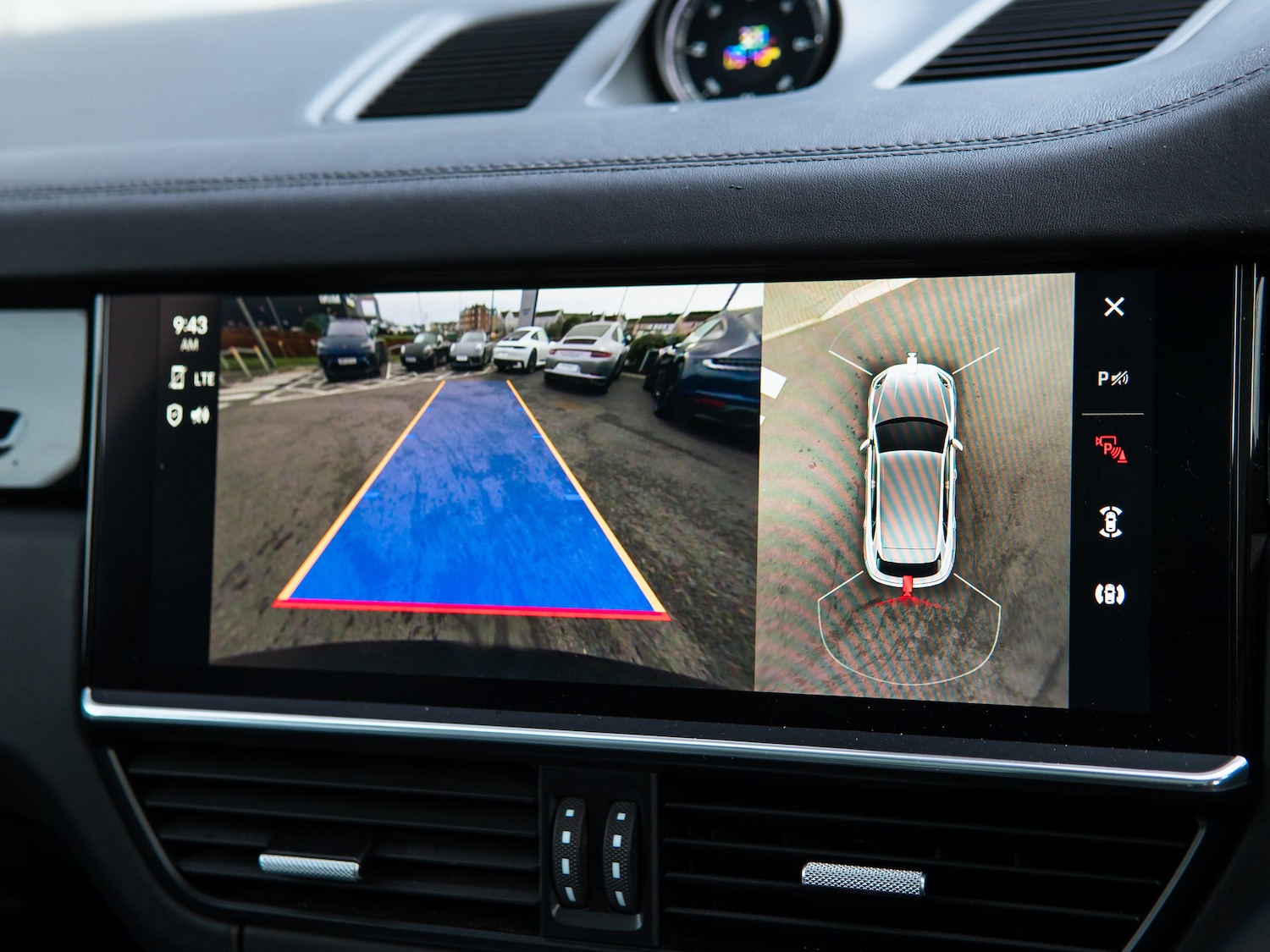 Used Porsche Cayenne 2023 for sale - 76557843: Photo 23