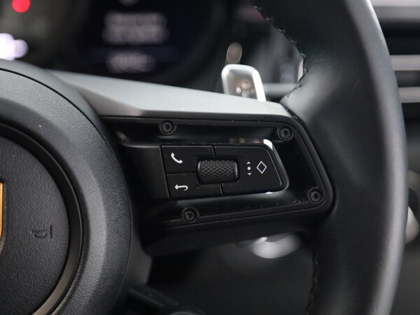 Used Porsche Macan 2024 for sale - 74897813: Photo 18