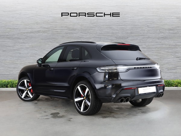 Used Porsche Macan 2024 for sale - 74897813: Photo 2