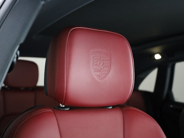 Used Porsche Macan 2024 for sale - 74897813: Photo 35