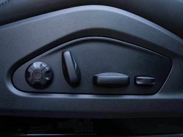 Used Porsche Macan 2025 for sale - 75488406: Photo 21