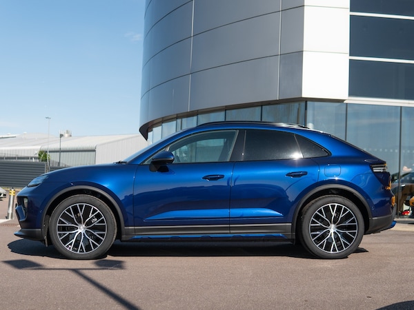 Used Porsche Macan 2025 for sale - 75488406: Photo 3