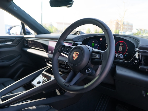 Used Porsche Macan 2025 for sale - 75488406: Photo 7