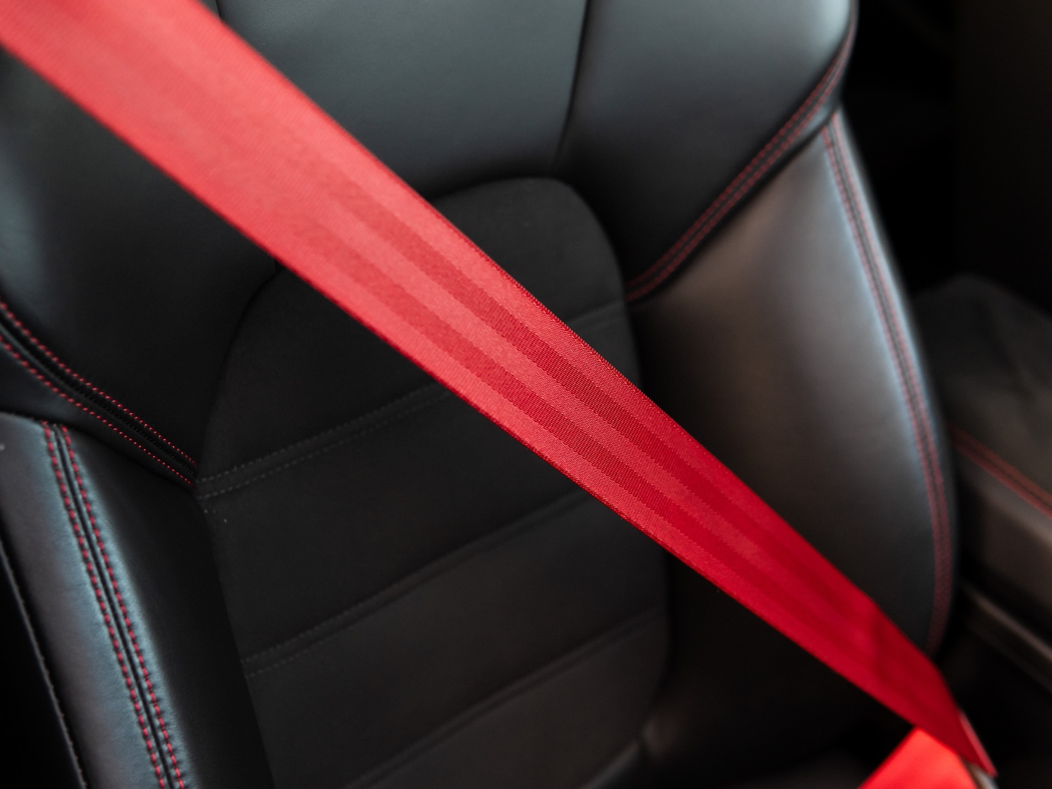 Used Porsche Macan 2023 for sale - 77026600: Photo 10