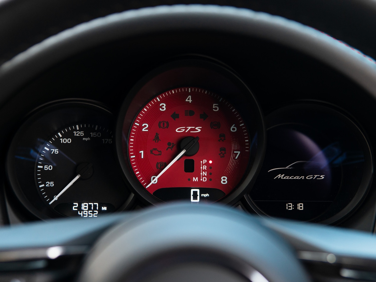 Used Porsche Macan 2023 for sale - 77026600: Photo 14