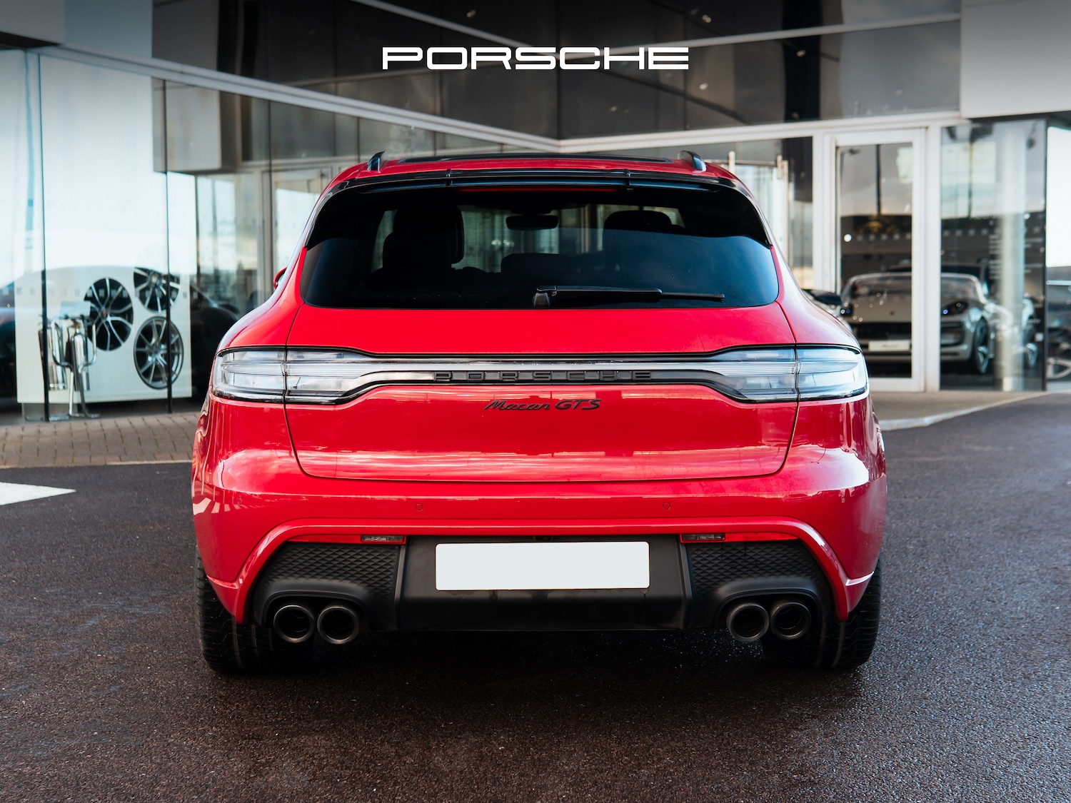 Used Porsche Macan 2023 for sale - 77026600: Photo 5