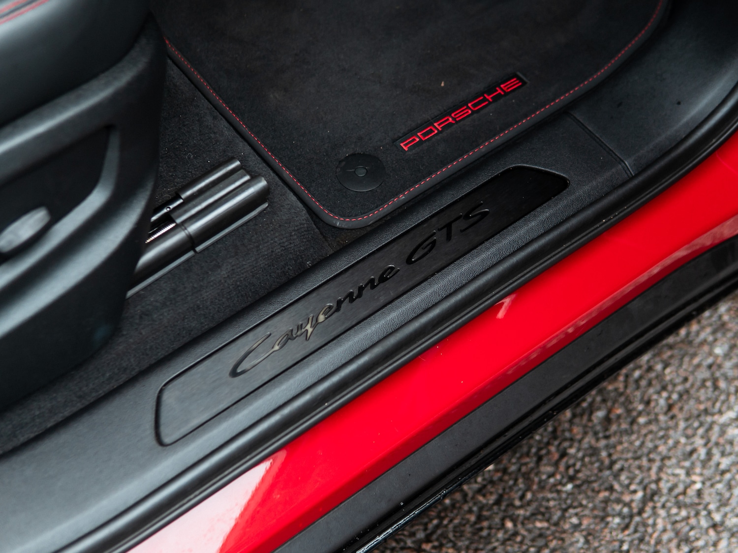 Used Porsche Cayenne 2024 for sale - 76469141: Photo 13