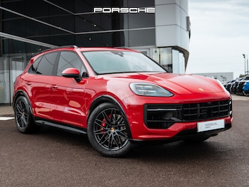 Used Porsche Cayenne 2024 for sale - 76469141: Photo