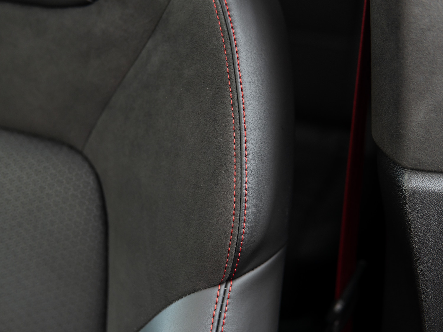 Used Porsche Cayenne 2024 for sale - 76469141: Photo 38