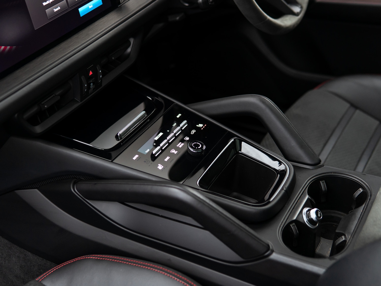 Used Porsche Cayenne 2024 for sale - 76469141: Photo 40