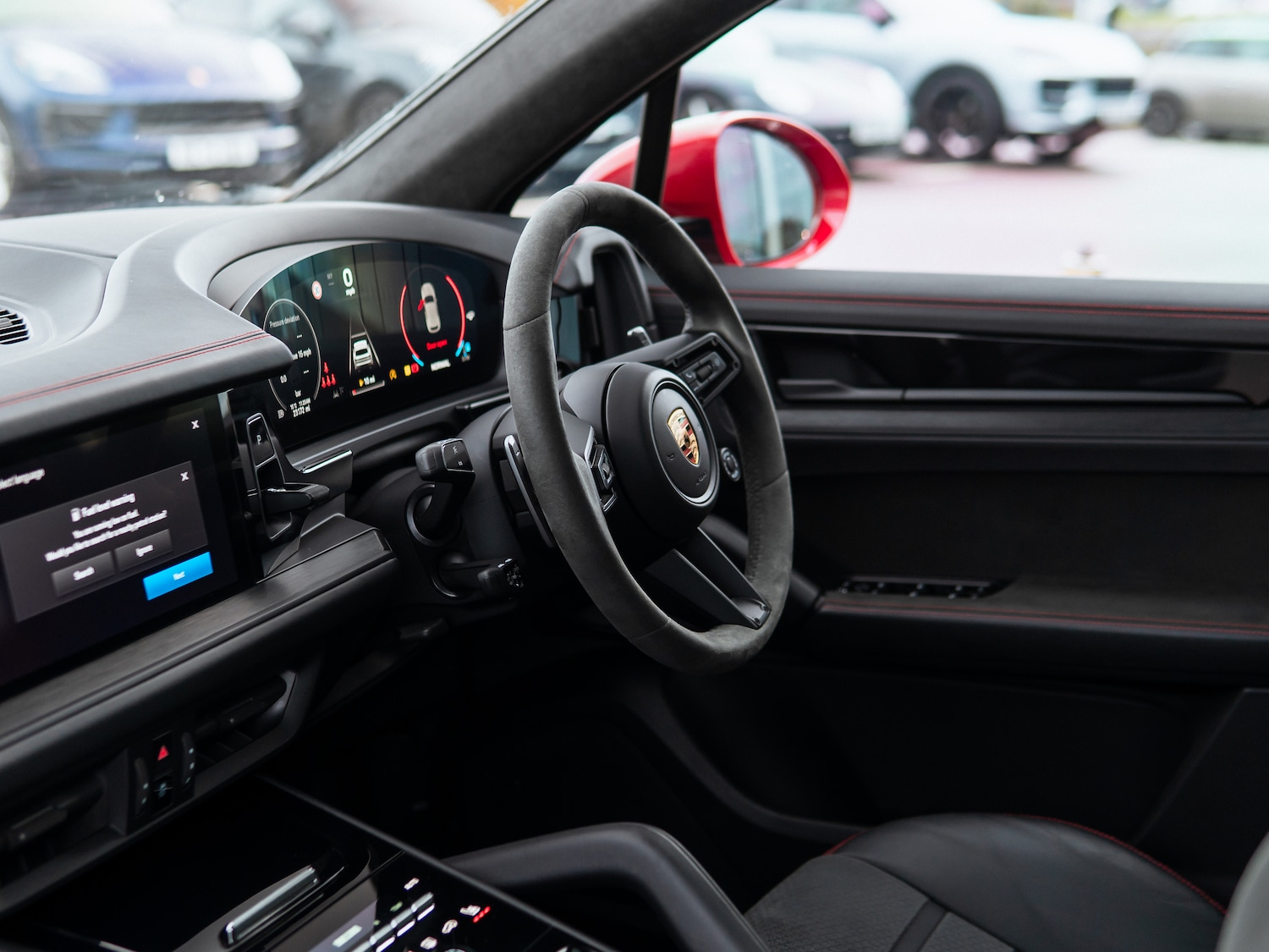 Used Porsche Cayenne 2024 for sale - 76469141: Photo 41