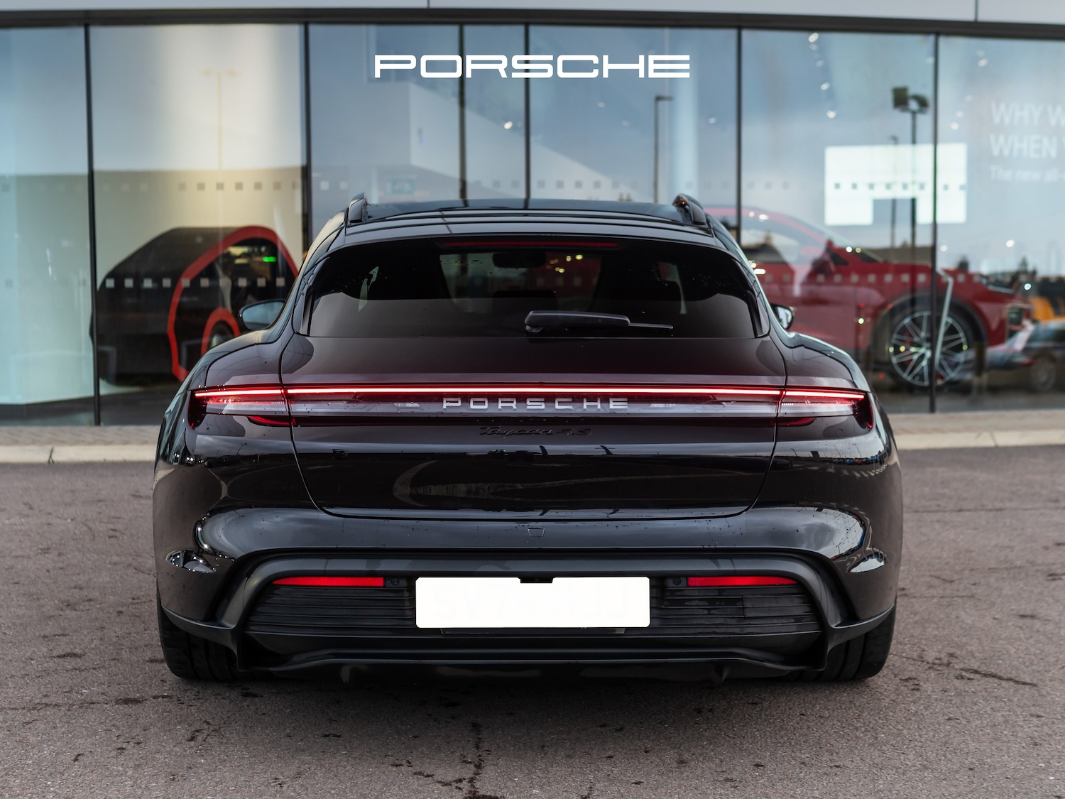 Used Porsche Taycan 2024 for sale - 77779581: Photo 5