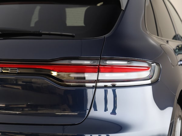 Used Porsche Macan 2022 for sale - 74869629: Photo 34