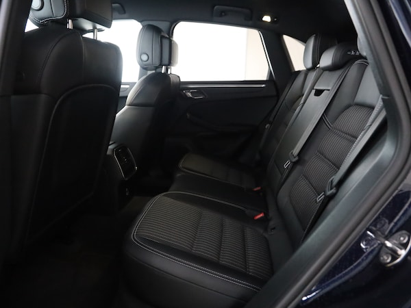 Used Porsche Macan 2022 for sale - 74869629: Photo 36