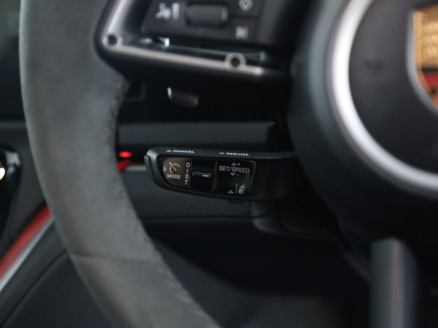 Used Porsche Panamera 2025 for sale - 77172403: Photo 36