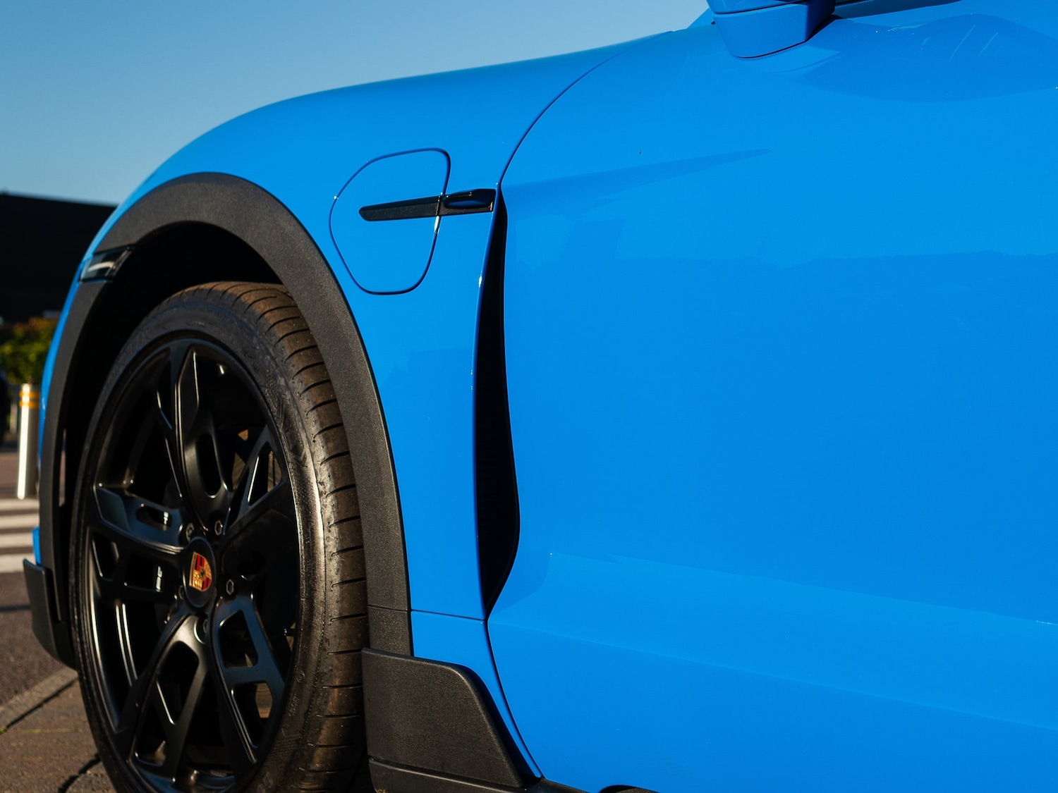 Used Porsche Taycan 2025 for sale - 77905640: Photo 17