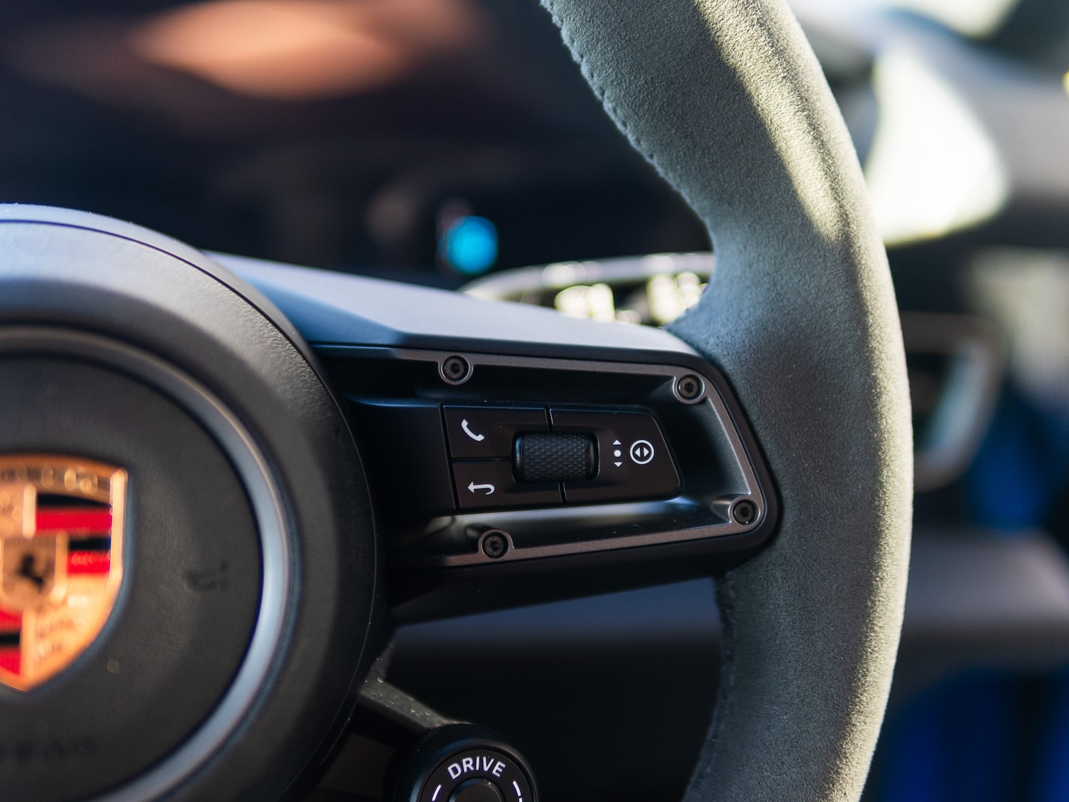 Used Porsche Taycan 2025 for sale - 77905640: Photo 19