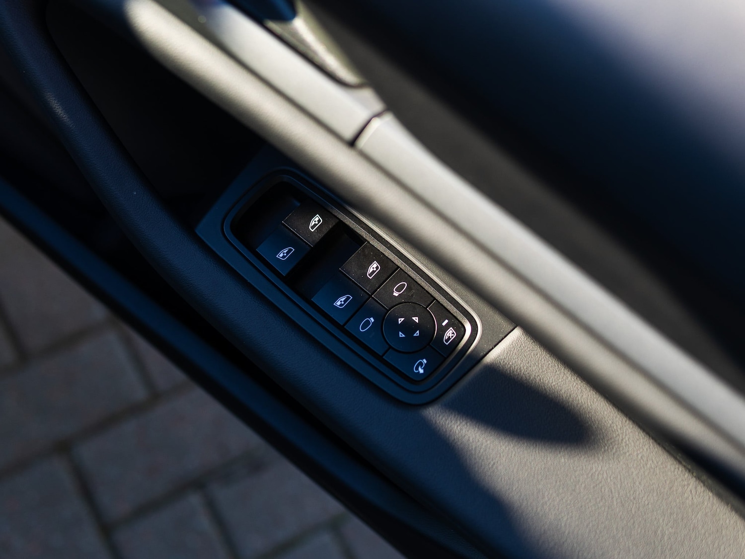 Used Porsche Taycan 2025 for sale - 77905640: Photo 23