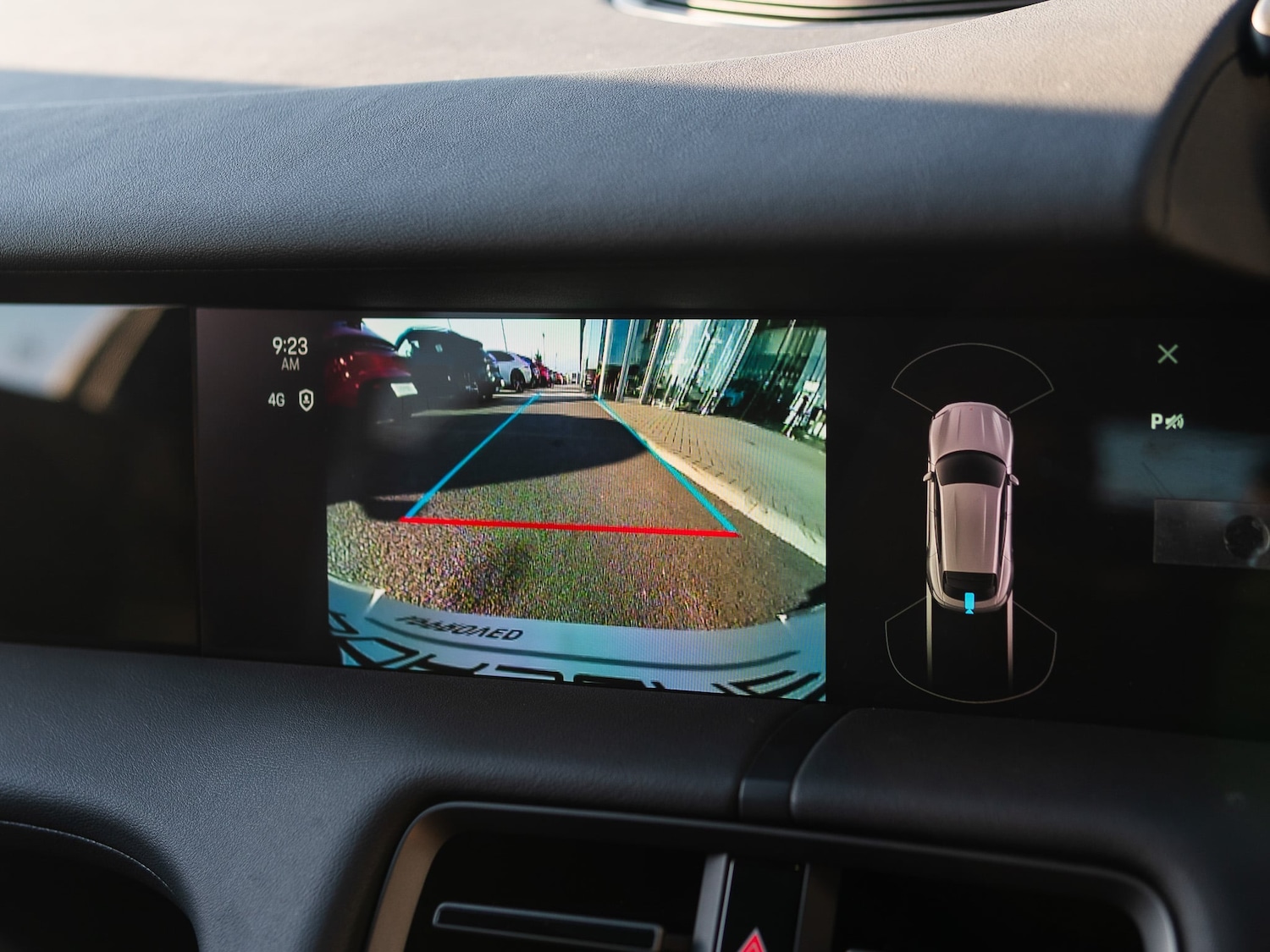 Used Porsche Taycan 2025 for sale - 77905640: Photo 27