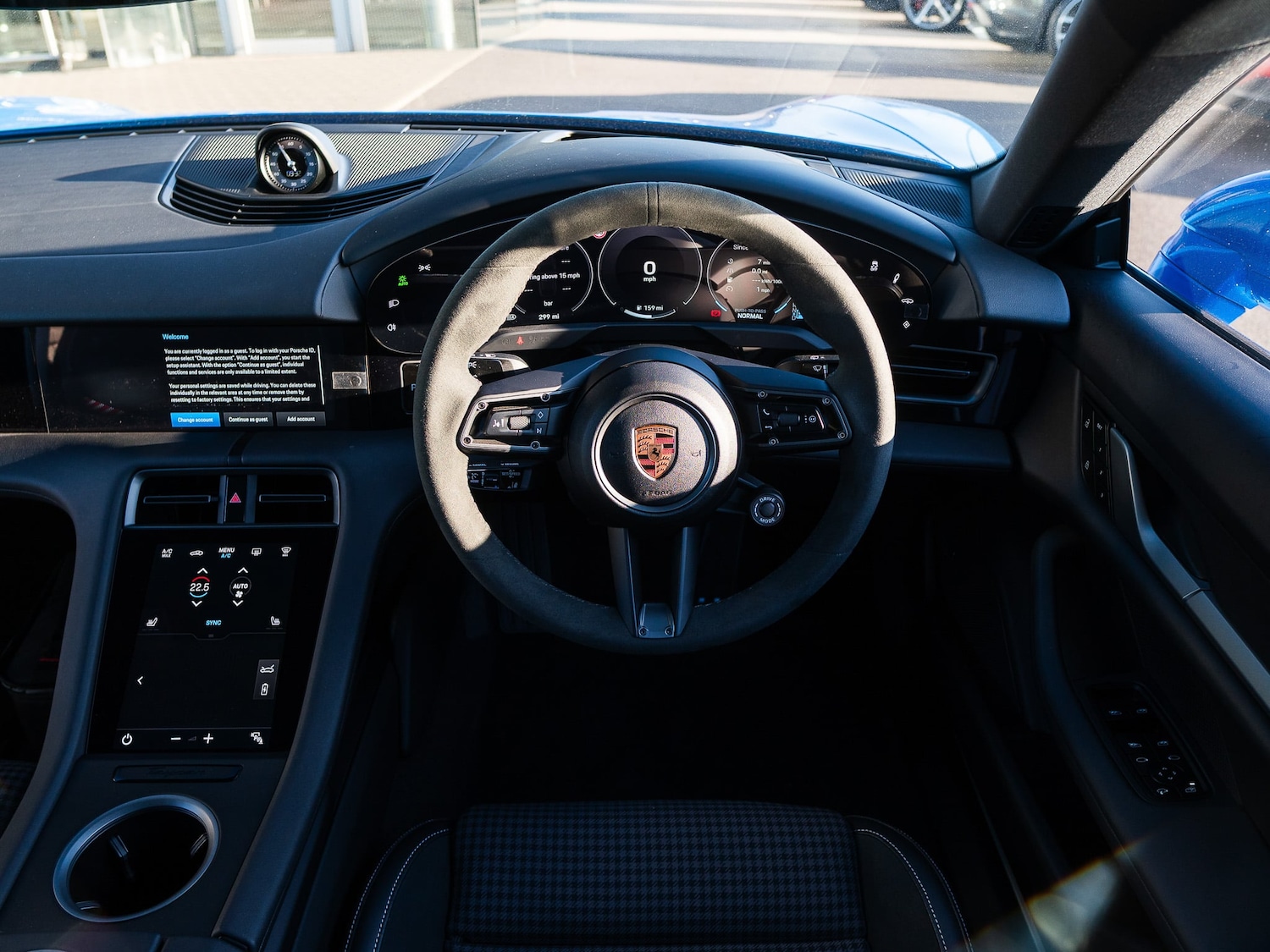 Used Porsche Taycan 2025 for sale - 77905640: Photo 42