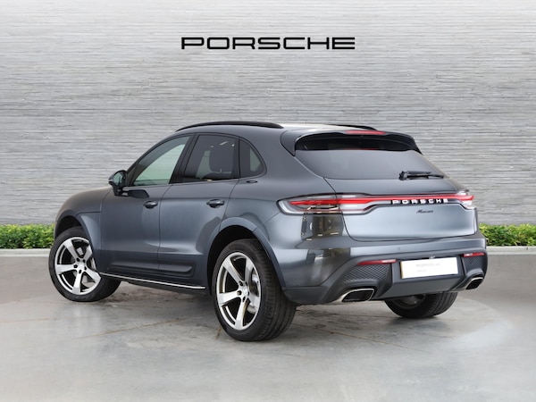 Used Porsche Macan 2022 for sale - 75606580: Photo 2
