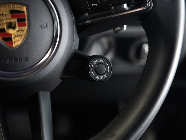 Used Porsche Macan 2022 for sale - 75606580: Photo 30